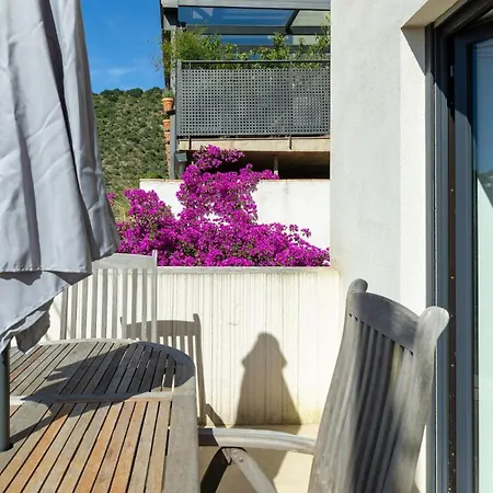 V042 - Ebre Apartment Roses