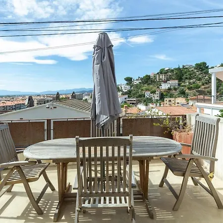 V042 - Ebre Apartment